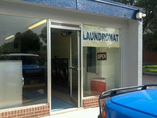 Brush Cleaners & Laundry