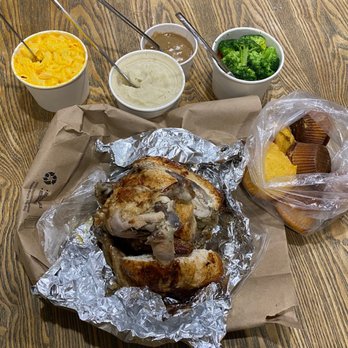 Chicks Natural - Family meal: chicken, mashed potatoes, gravy, macaroni and cheese, steamed vegetables, and cornbread muffins - American Near Me - Encinitas, California