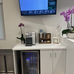 Zai Health - Coffee bar in the waiting room
