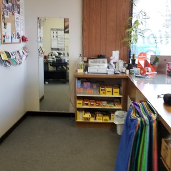 Swan 2 Cleaners - Dry Cleaning Near Me - Golden, Colorado Swan 2 Cleaners - Dry Cleaning Near Me - Golden, Colorado