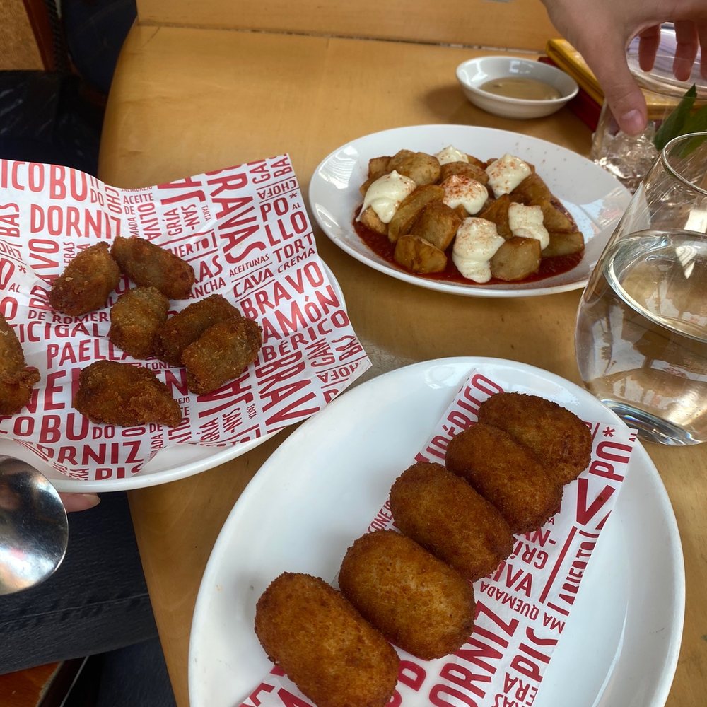 Jaleo - Croquetas de Pollo, Datiles con Tocino 'Como Hace Todo el Mundo', Patatas Bravas - Spanish Near Me - Washington, DC, District of Columbia Jaleo - Croquetas de Pollo, Datiles con Tocino 'Como Hace Todo el Mundo', Patatas Bravas - Spanish Near Me - Washington, DC, District of Columbia