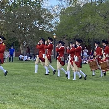 Colonial Williamsburg - Fife and drum corps. April, 2024. - Tours Near Me - Williamsburg, Virginia