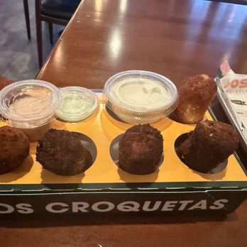 Dos Croquetas - Flight - Bakeries Near Me - Miami, Florida Dos Croquetas - Flight - Bakeries Near Me - Miami, Florida