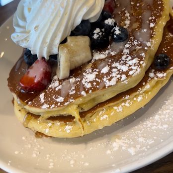 Blueberry's Grill - Pancakes topped with berries - Breakfast & Brunch Near Me - Myrtle Beach, South Carolina