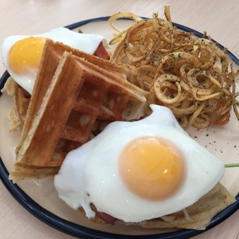 Platform Espresso Bar - Sunrise Waffle Sandwich - Coffee & Tea Near Me - Markham, Ontario