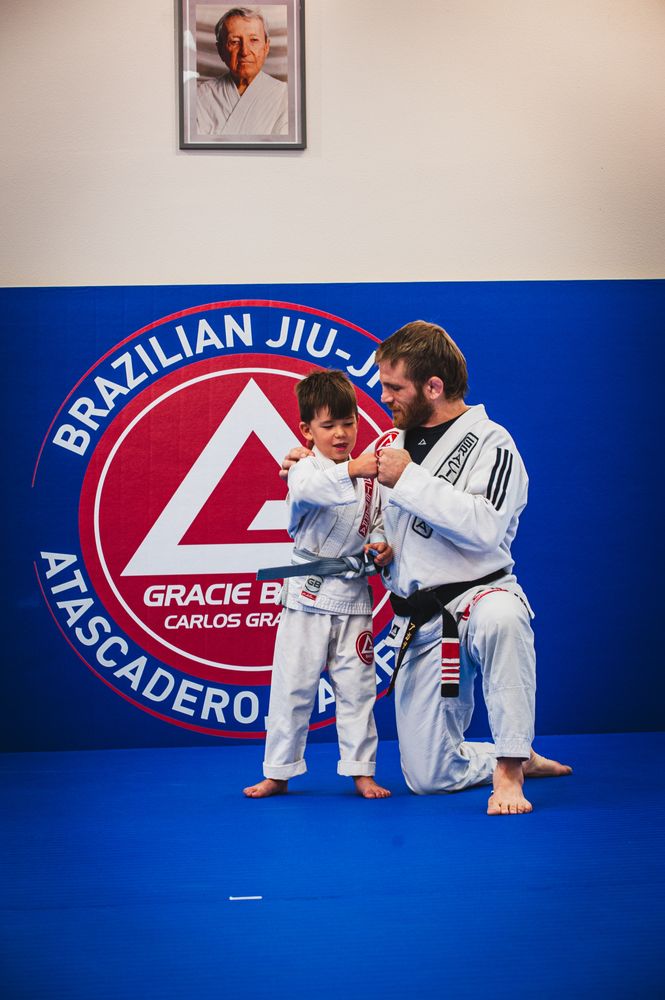 Gracie Barra Atascadero Logo