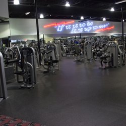 Genesis Health Clubs - Leavenworth - Gym equipment at Genesis