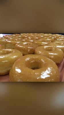 Southern Maid Donuts by null