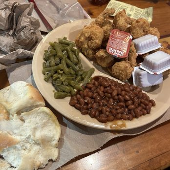 Lamberts Cafe - Fried shrimp dinner - American Near Me - Sikeston, Missouri