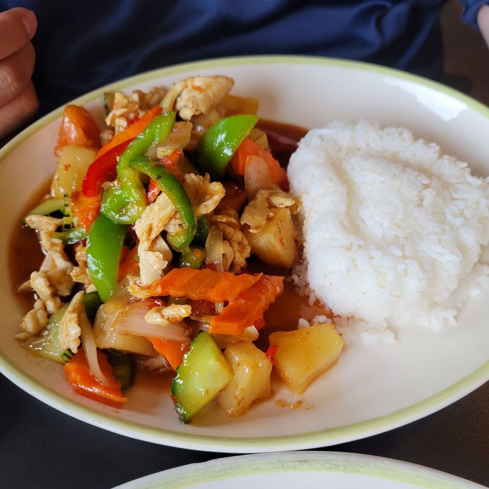 Talay Thai - Sweet and Sour Chicken with Jasmine Rice - Thai Near Me - Steamboat Springs, Colorado Talay Thai - Sweet and Sour Chicken with Jasmine Rice - Thai Near Me - Steamboat Springs, Colorado