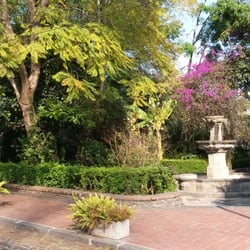 Plaza de los Arcángeles - Fuente.