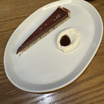 Restaurant Constance - Miso chocolate tart - New American Near Me - Charlotte, North Carolina