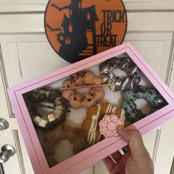 naricha tea & coffee - Six pack of donuts I brought home for wifey. Brownie [Mochi]points!