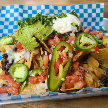 Atomic 10 - Nachos (Appetizer) - Mexican Near Me - Toronto, Ontario
