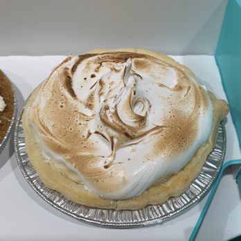 Flake Pie Co. - Banana - Desserts Near Me - South Jordan, Utah