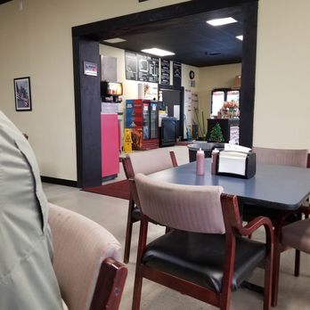 Frekin Gud Bbq - Very clean. Friendly, fast service. - Barbeque Near Me - Bellmead, Texas
