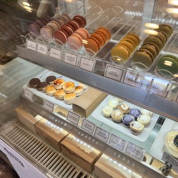 Rooftop Macarons - Macarons Near Me - Sacramento, California Rooftop Macarons - Macarons Near Me - Sacramento, California