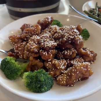 North Point Chopsticks - 408. Sesame Chicken - Asian Fusion Near Me - Glenview, Illinois North Point Chopsticks - 408. Sesame Chicken - Asian Fusion Near Me - Glenview, Illinois