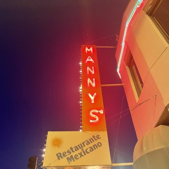 Manny's Mexican Restaurant - Great sign - Mexican Near Me - Kansas City, Missouri