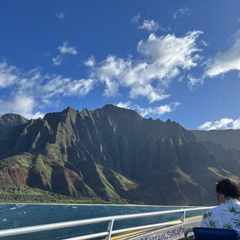 Captain J’s Kauai Offshore Adventures - Boat Tours Near Me - Eleele, Hawaii Captain J’s Kauai Offshore Adventures - Boat Tours Near Me - Eleele, Hawaii