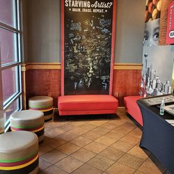 Red Robin Gourmet Burgers and Brews