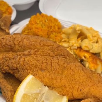 Treatsnbeatz - Fried Fish - Cooking Classes Near Me - North Miami, Florida