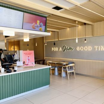 Jam Jam Tea & Moments - Interior - Bubble Tea Near Me - Walnut, California Jam Jam Tea & Moments - Interior - Bubble Tea Near Me - Walnut, California