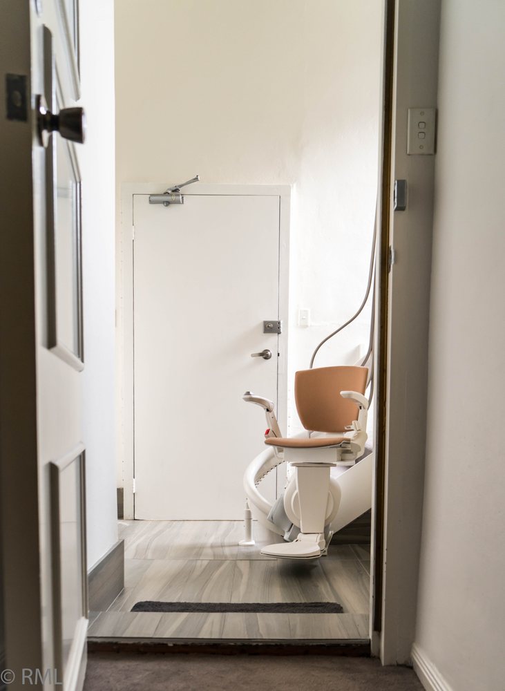 DIRECT LIFTS AUSTRALIA 30 Photos 8/2028 Ricketty St, Mascot New