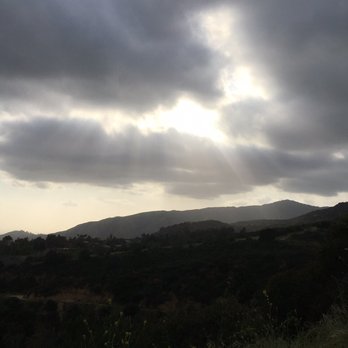 Marshall Canyon Regional Park - Beautiful skies at Marshall Canyon - Hiking Near Me - La Verne, California Marshall Canyon Regional Park - Beautiful skies at Marshall Canyon - Hiking Near Me - La Verne, California
