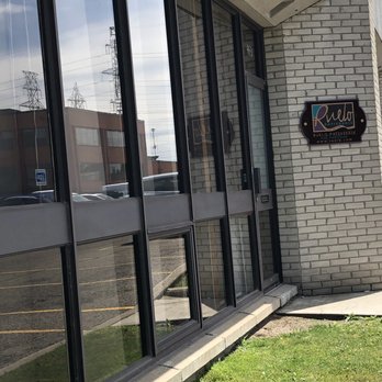 Ruelo Patisserie - Coffee & Tea Near Me - Toronto, Ontario