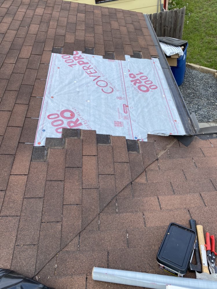 Slide of Roofing Specialist