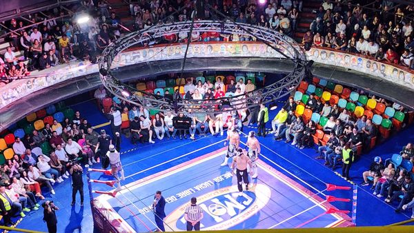 Arena Coliseo by null