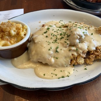 Moonshine Grill - CFS and Baked Macaroni - Southern Near Me - Austin, Texas