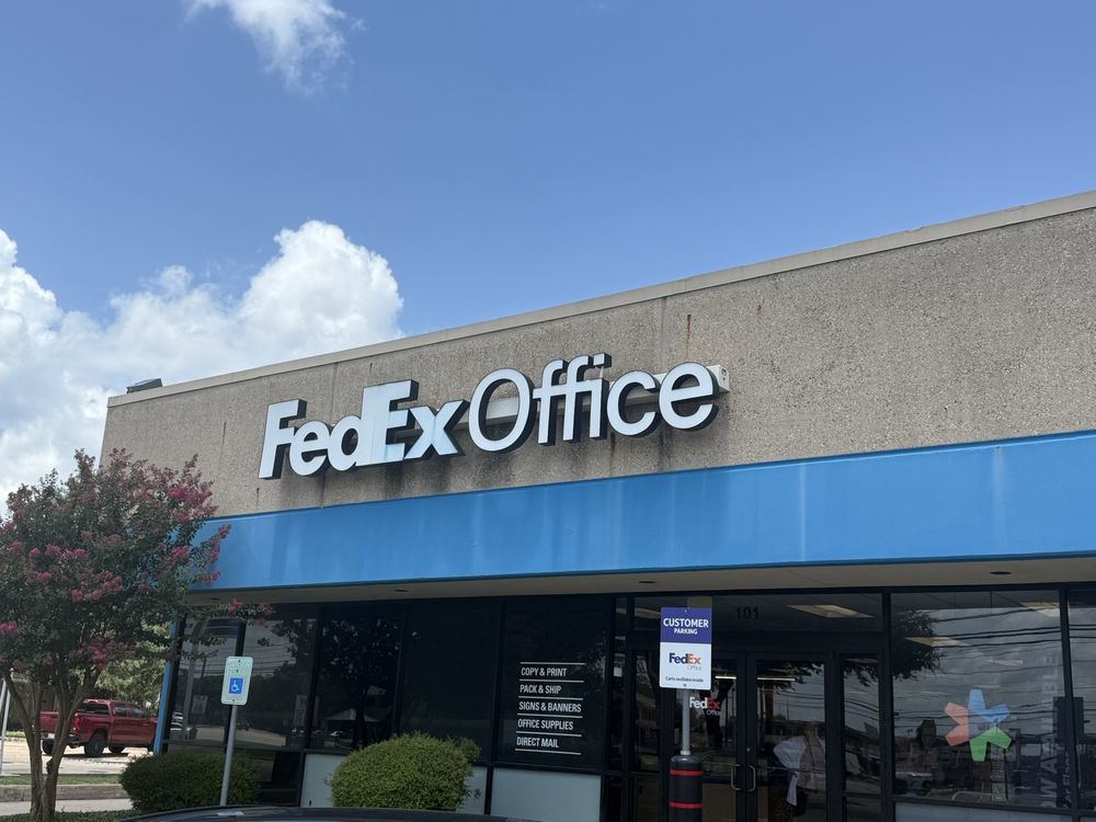 FEDEX OFFICE PRINT & SHIP CENTER - Updated July 2026 - 22 Photos & 95 ...
