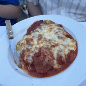 Baby Moon Restaurant - Italian Near Me - Westhampton Beach, New York