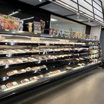 Mitsuwa Marketplace - International Grocery Near Me - Costa Mesa, California