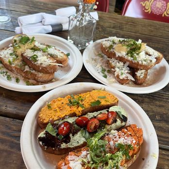 Patrizi's - garlic bread, bruschetta - Italian Near Me - Austin, Texas Patrizi's - garlic bread, bruschetta - Italian Near Me - Austin, Texas