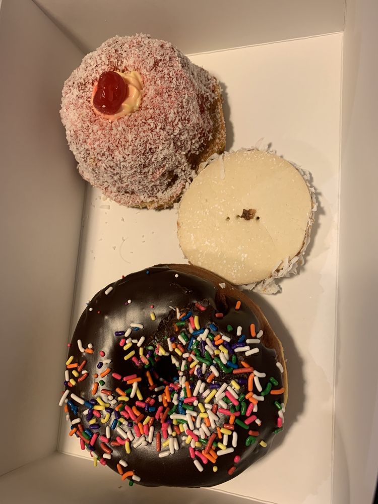 HERNDON’S BODEGA & BAKERY Updated September 2024 104 Photos & 43