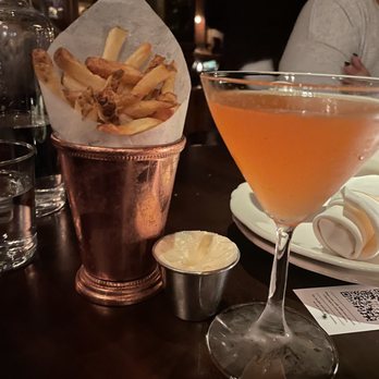 Gilt Bar - Daisy drink with a side of fries - New American Near Me - Chicago, Illinois