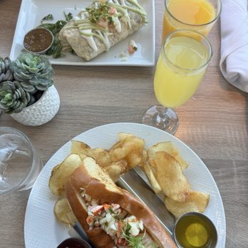 Lighthouse - Breakfast Burrito, Lobster Roll, Orange Juice, and mimosa - Breakfast & Brunch Near Me - Newport Beach, California