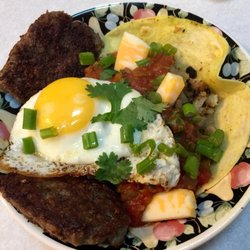 Food Lion - My version of a huevos rancheros with Food Lion Fixin's
