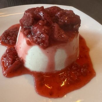 Al Dente Fresh Pasta - Panna Cotta - Italian Near Me - Brooklyn, New York Al Dente Fresh Pasta - Panna Cotta - Italian Near Me - Brooklyn, New York