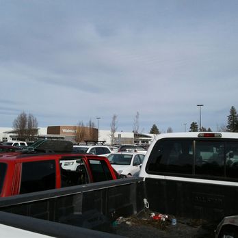 Walmart Supercenter - a lot of cars in a parking lot - Grocery Near Me - Bend, Oregon Walmart Supercenter - a lot of cars in a parking lot - Grocery Near Me - Bend, Oregon