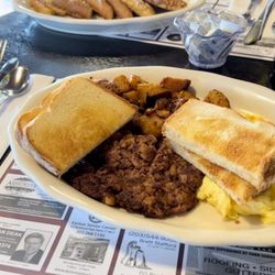 The Olde Blue Bird Inn Restaurant - Corned beef
