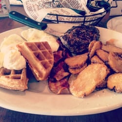 O'Charley's Restaurant & Bar - AMAZING!! Food was great n fresh. Service was good as well.