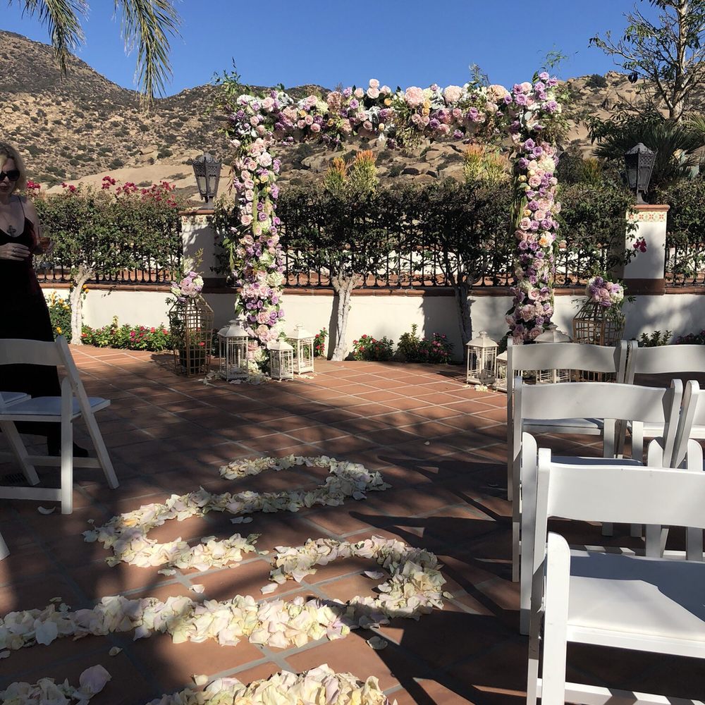 Hummingbird Nest - Venues & Event Spaces Near Me - Santa Susana, California