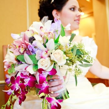 Amartey Events - Customized bridal bouquet, fresh imported flowers. - Party & Event Planning Near Me Amartey Events - Customized bridal bouquet, fresh imported flowers. - Party & Event Planning Near Me