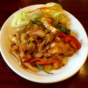 Thai Home Restaurant - Spicy Noodles with Seafood - Thai Near Me - Sandy, Oregon