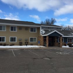 Nichols Inn & Suites