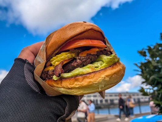Gott's Ferry Building by null